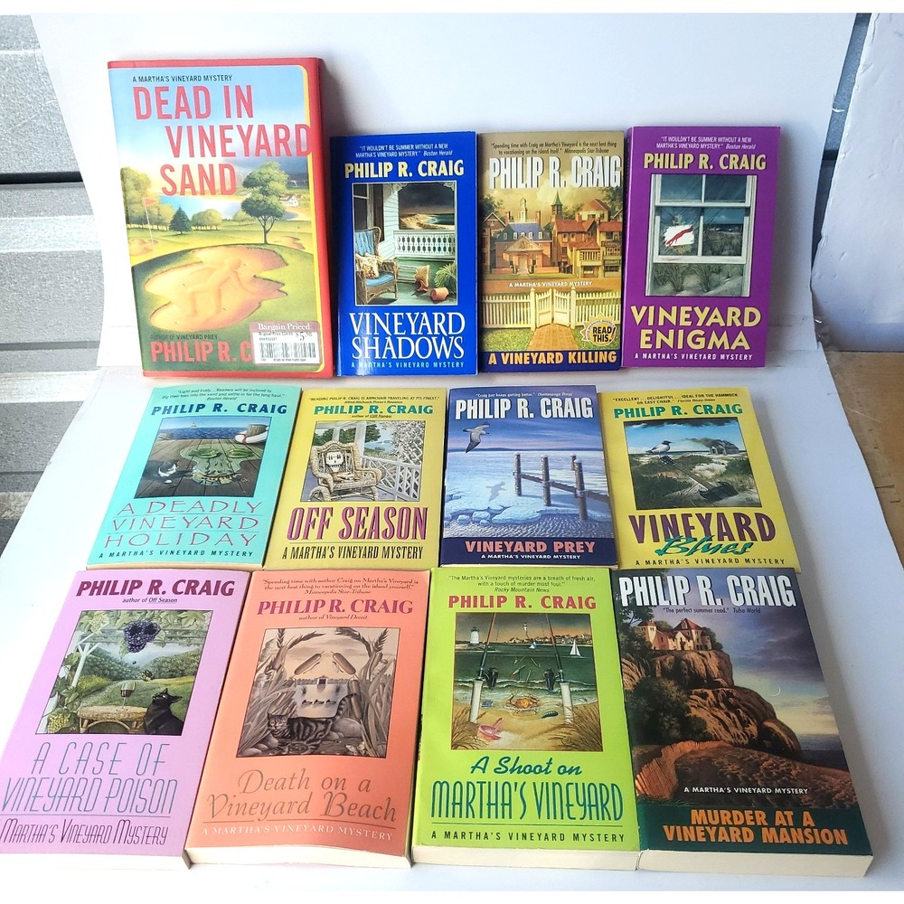Philip R Craig lot of 11 PB & 1 HB Martha's Vinyard Mysteries NOS total 12 books